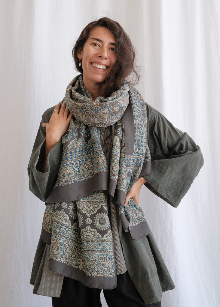 Printed shawl discount