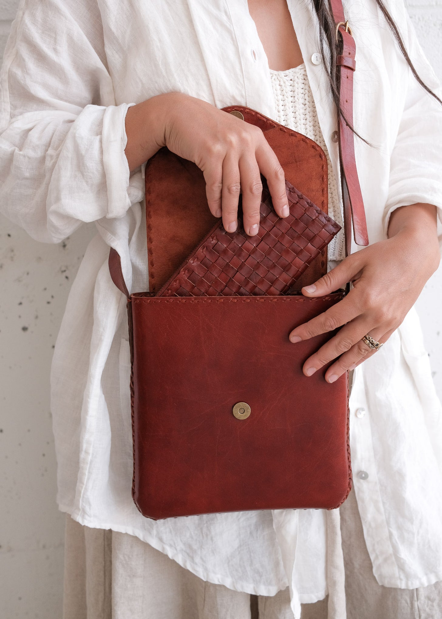 Leather Messenger Bag Red MAIWA