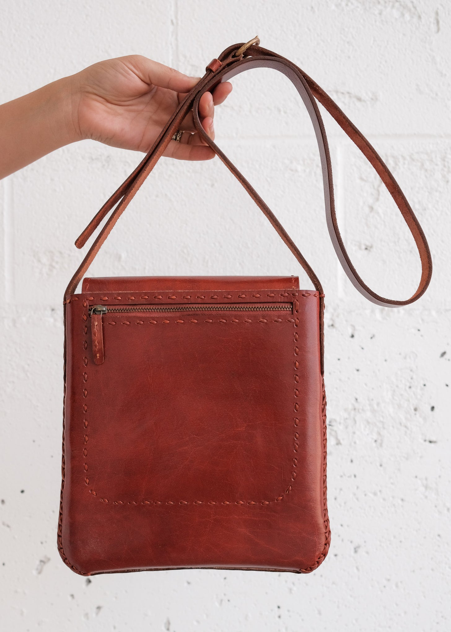 Leather Messenger Bag Red MAIWA