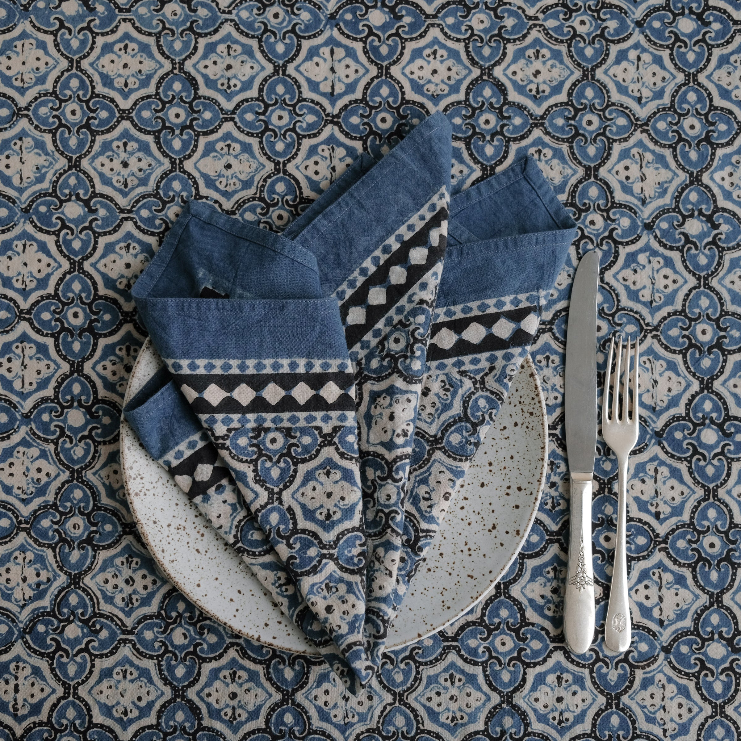 Tablecloths & Runners– MAIWA