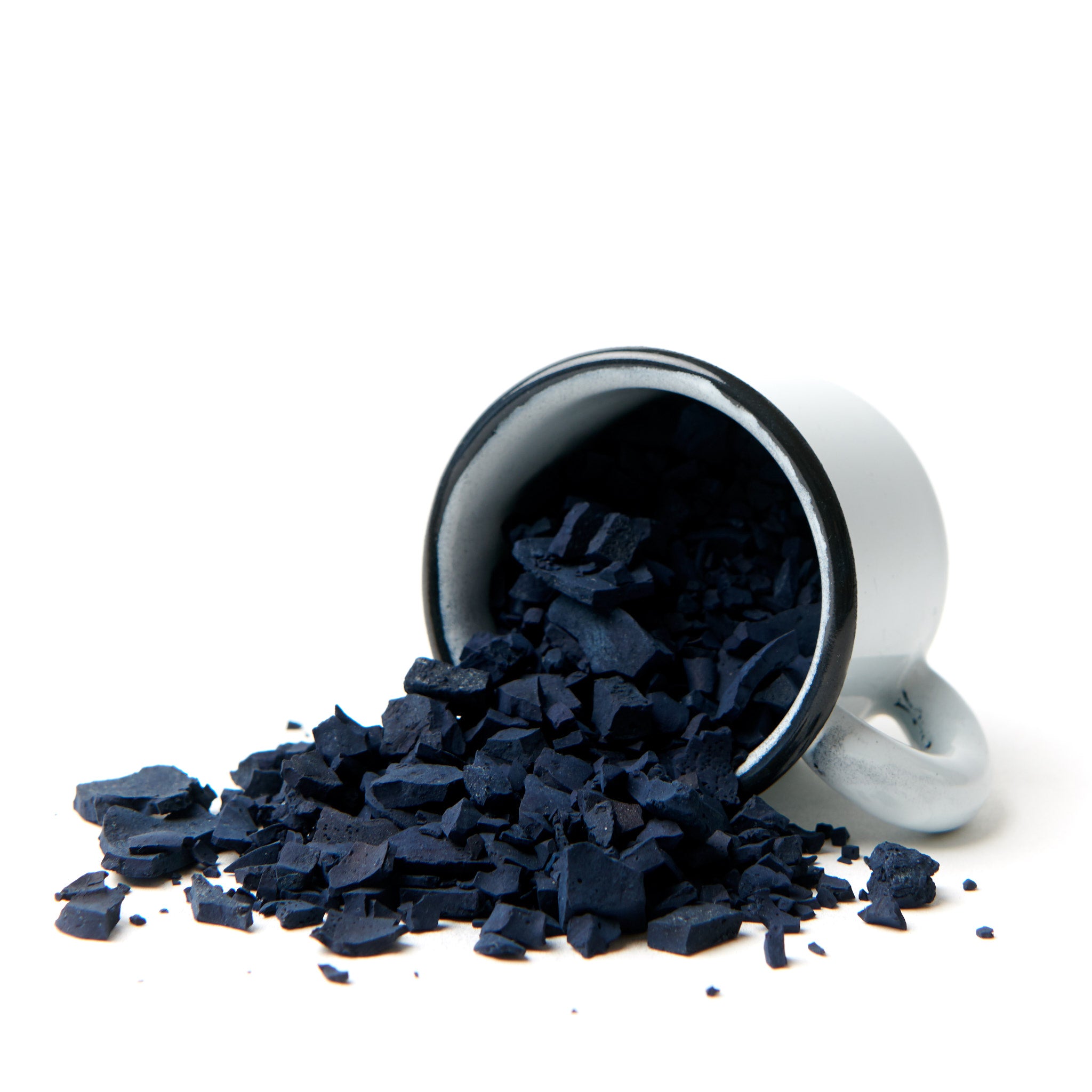Indigo Natural Dye Chips - Living Blue 125g (4.4 oz.)– MAIWA