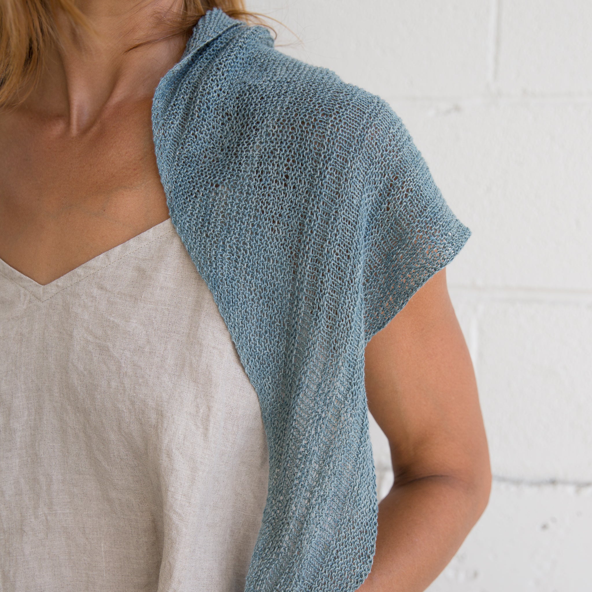 Manta Ray Scarf - Knitting Pattern for Maiwa's Linen Honest Manta Ray Scarf - Knitting Pattern for Maiwa's Linen Honest